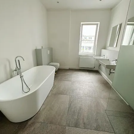 Apartment Zentralmoers 140m2 Hbf Nah
