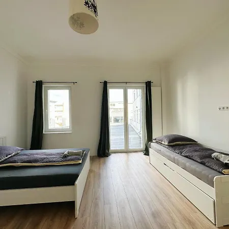 Appartamento Zentralmoers 140m2 Hbf Nah Moers